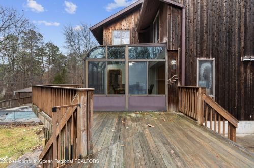 14 Knolls Dr, Jackson Twp NJ  08527-4209 exterior