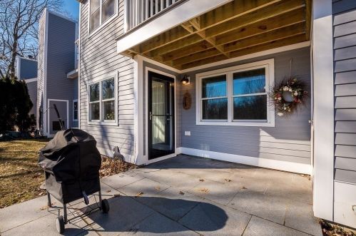 2903 Hockley Dr, Hingham MA 02043-1562 exterior