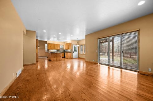 4923 Charlais Ln, Park City UT 84098-7552 exterior