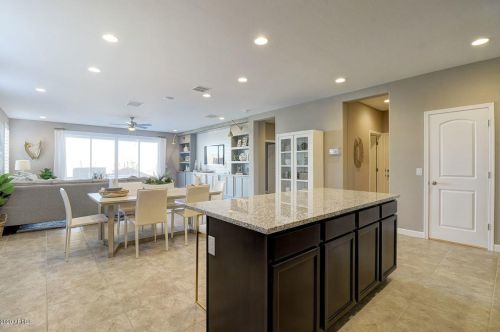 17310 7 Ln, Phoenix AZ 85023-2669 exterior