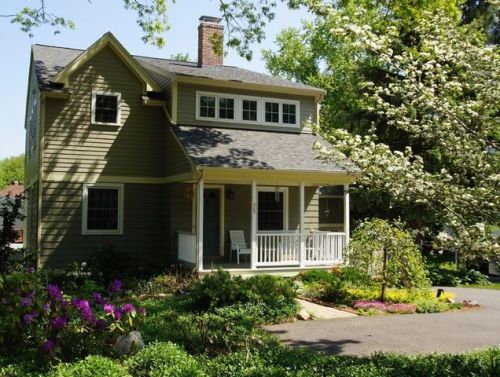 203 High Rock St, Needham, MA 02492-2812