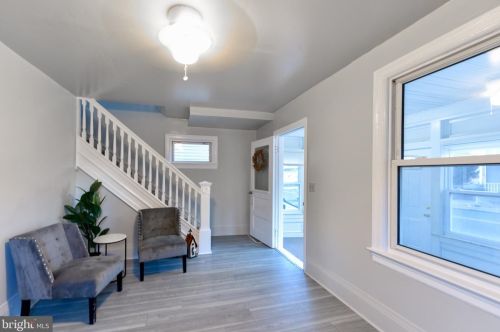 60 Barber Ave, West Deptford NJ  08096-2435 exterior