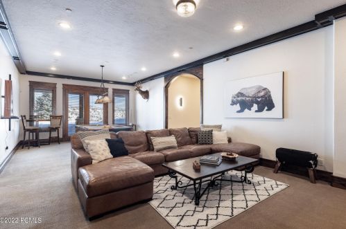 7980 Glenwild Dr, Park City UT 84098-5592 exterior