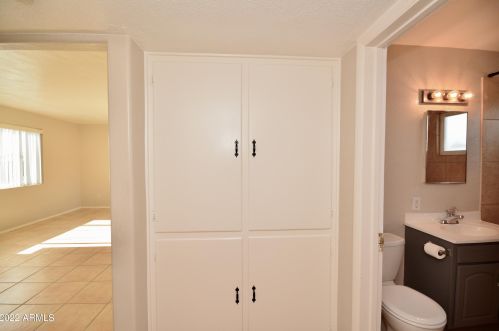 1002 Cinnabar Ave, Phoenix AZ 85020-1878 exterior