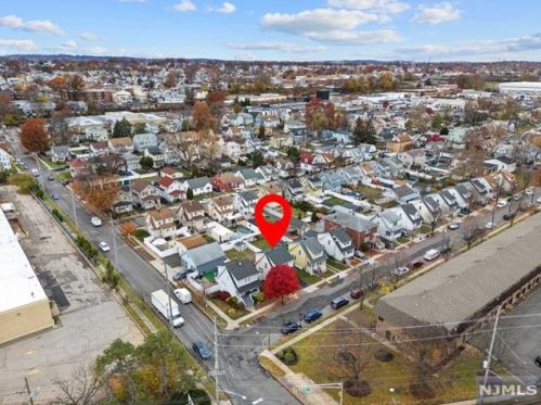 5 Davidson St, Belleville NJ  07109-3207 exterior