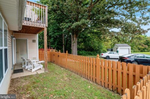 1110 Tristram Cir, West Deptford NJ 08051-2243 exterior