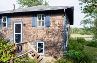 23 Gardiner Rd, Falmouth MA  02543-1113 exterior