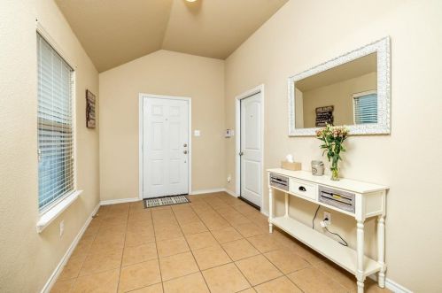 5432 Grenada Dr, Fort Worth TX 76119-8502 exterior