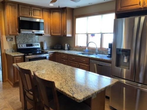 58 Bellevue St, New Bedford MA 02744-1902 exterior