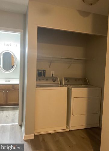 154 Evan Ct, West Deptford NJ  08086-2007 exterior