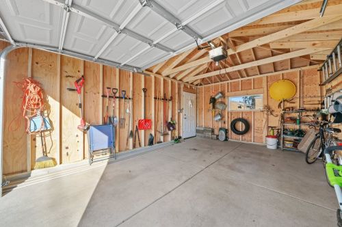 2738 Oak Park Ave, Forest View IL 60402-2535 exterior