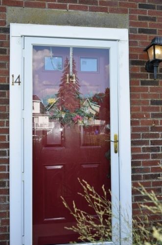 152 Quincy Shore Dr, Quincy, MA 02171-2935