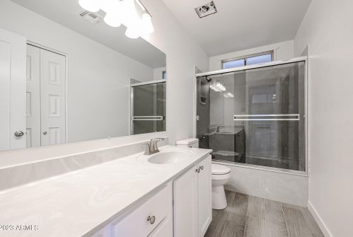 3535 Acapulco Ln, Phoenix AZ 85023-5019 exterior