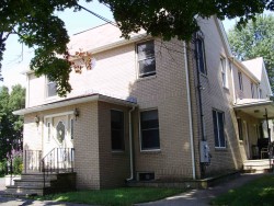 33 Emerald St, Newton, MA 02458-1213