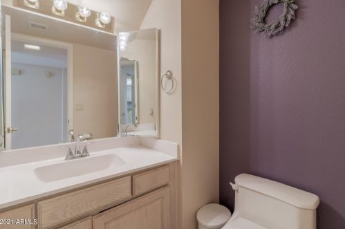 4013 Altadena Ave, Phoenix AZ 85029-3211 exterior