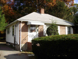 757 Boylston St, Newton, MA 02461-1807