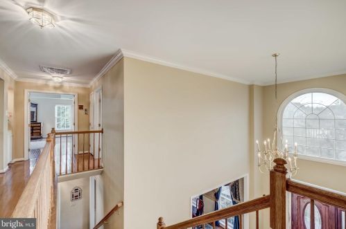 6920 Mystic Wood Way, Columbia MD 21044-4914 exterior