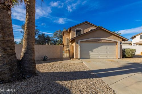 15802 37th Dr, Phoenix, AZ 85053-3749