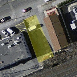 606 Washington St, Newton MA  02458-1449 aerial view