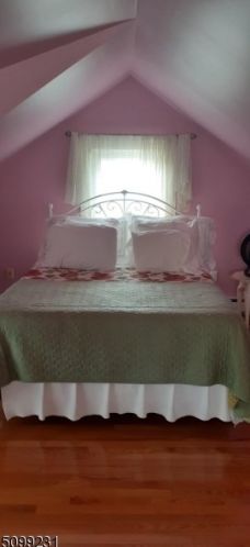 161 Cedar Hill Ave, Belleville, NJ 07109-2036