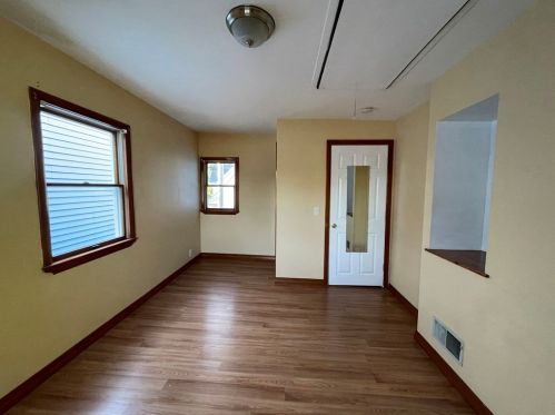 59 Paris St, Everett MA 02149-4409 exterior