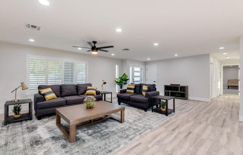 6320 4 Pl, Phoenix AZ 85012-1105 exterior