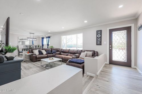 3315 47th St, Phoenix AZ  85018-6510 exterior