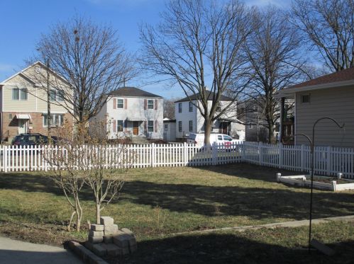 4508 Grove Ave, Forest View, IL 60402-4409