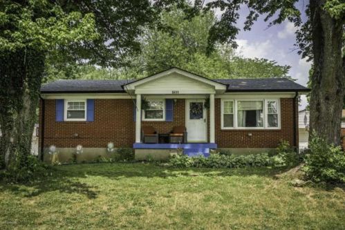 8411 Carmil Dr, Louisville KY  40291-2935 exterior