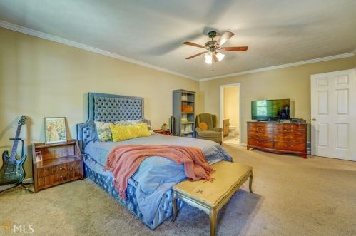 628 Edgewater Cir, Conyers GA 30094-4405 exterior