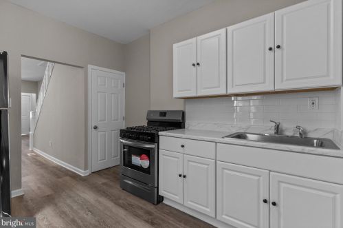 3125 Bancroft St, Philadelphia PA 19132-2361 exterior