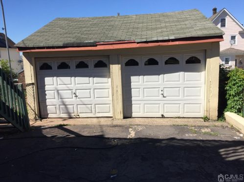 6 Lincoln Ave, Carteret NJ 07008-2722 exterior