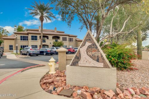 3236 Chandler Blvd, Phoenix AZ 85048-7207 exterior