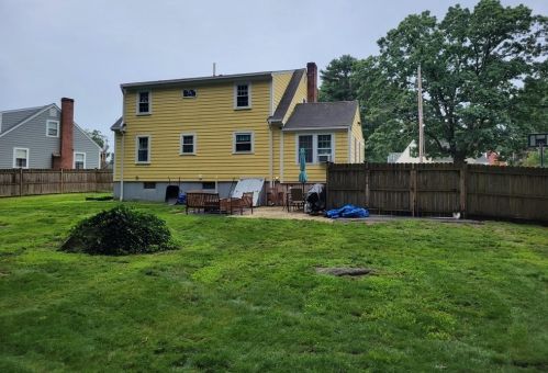 16 Adorn St, Weymouth MA 02188-1202 exterior