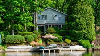 13 Cupsaw Dr, Skyline Lakes, NJ 07456-2301