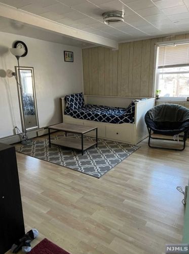 176 Elm St, Kearny NJ 07032-3410 exterior