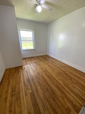 9 Diamond St, Worcester MA 01610 exterior