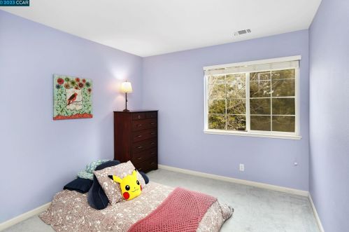 357 Napoleon Dr, San Leandro CA 94577-1580 exterior