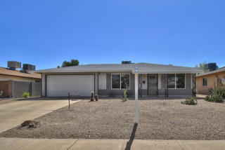 2329 Poinsettia Dr, Phoenix, AZ 85028-1022