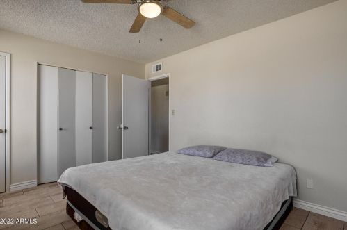 1615 Charleston Ave, Phoenix AZ 85032-1593 exterior