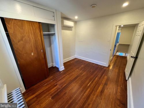 419 Markle St, Philadelphia PA  19128-3606 exterior