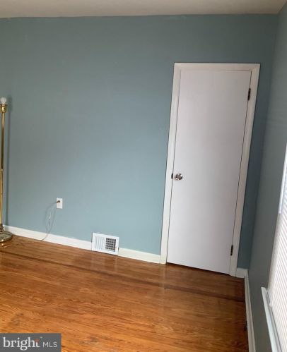 819 Maryland Ave, West Deptford NJ 08096-5330 exterior