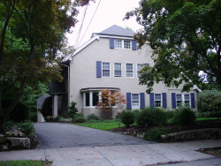 47 Windsor Rd, Newton, MA 02468-1504