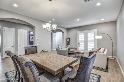 7911 30th Way, Phoenix AZ 85016-8927 exterior