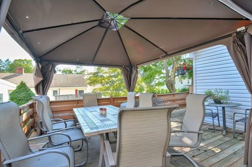 208 Cherry St, Newton MA 02465-1246 exterior