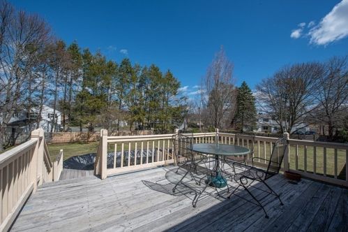 655 Lowell St, Peabody MA 01960-5471 exterior