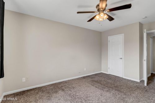 2839 Charleston Ave, Phoenix AZ  85053-1712 exterior