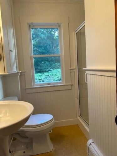 457 Main St, Falmouth MA  02540-3133 exterior