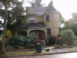 166 Lincoln St, Newton, MA 02461-1510