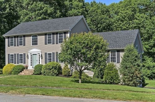 225 Sycamore Dr, Holden MA 01520-1152 exterior